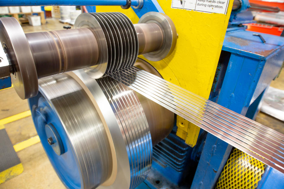 How Alloy Steel Strips Reinforce Midwest Industries: Insights from A. M. Castle & Co. – An Alloy Steel Strip Supplier in Kansas City, Missouri